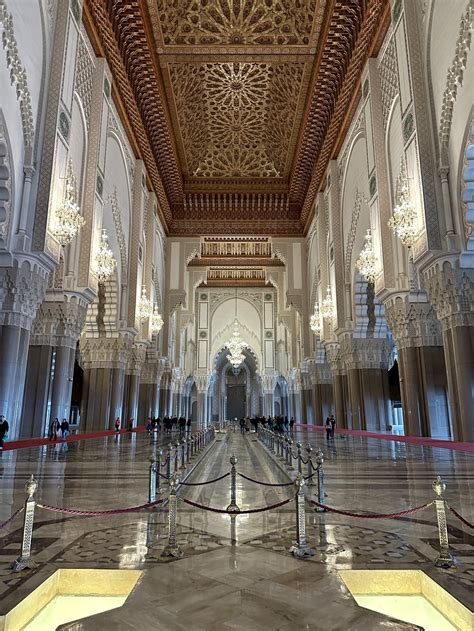 7월의 하산 2세 모스크에 대한 최신 여행 일정
